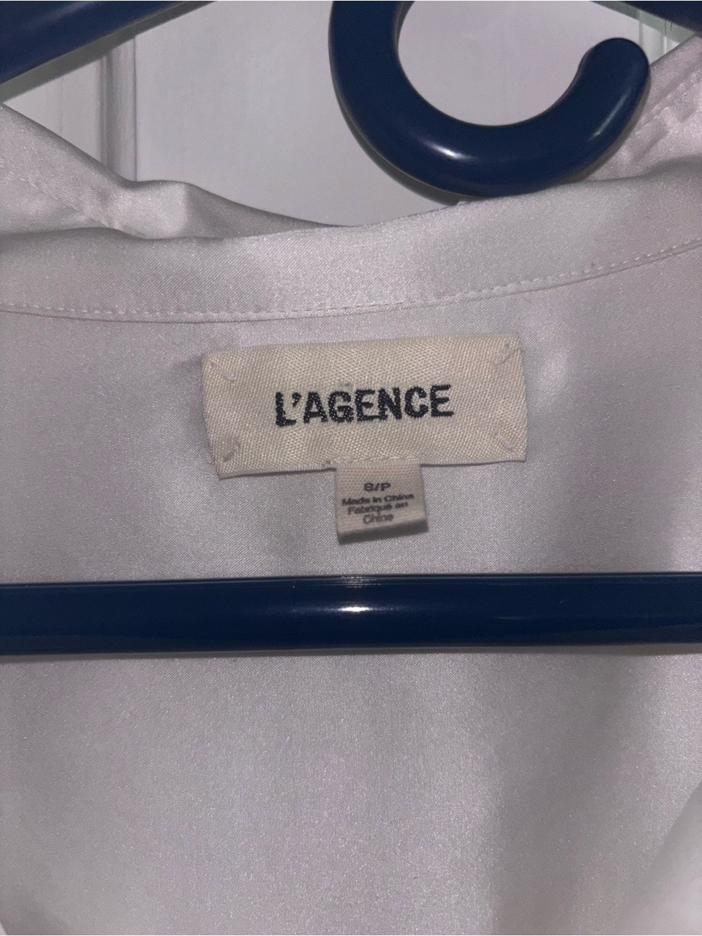 L’Agence 100% Silk Collared Button Down Women’s Shirt Fair Condition See Pics - Picture 4 of 13
